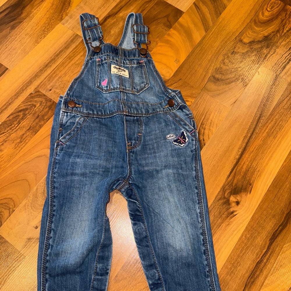 OshKosh B’Gosh girls denim embrodered patch overall‎ size 12 months
